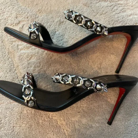 Christian Louboutin Just Chain Heels black - Picture 7 of 9
